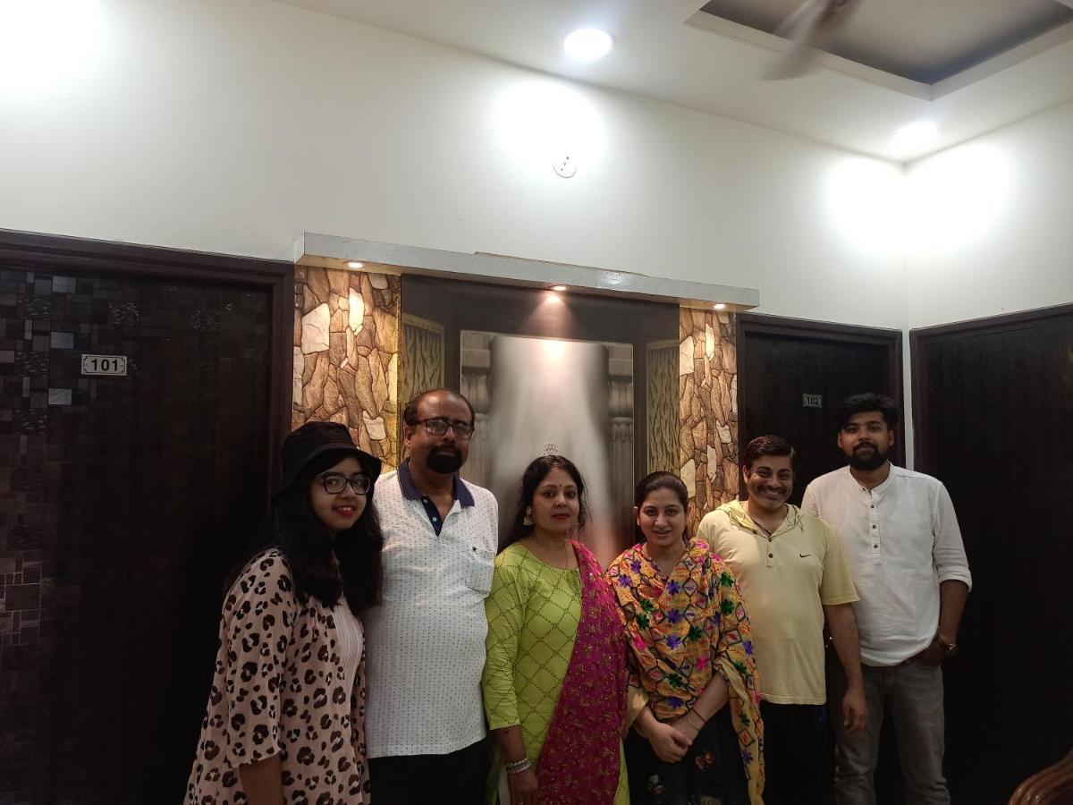 4N Homestay- Golden Temple View Amritsar Zewnętrze zdjęcie